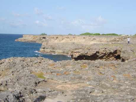 barbados hiking view to the ocean